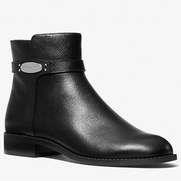 MICHAEL Michael Kors Finley Leather Ankle Boots - Picture 1 of 12